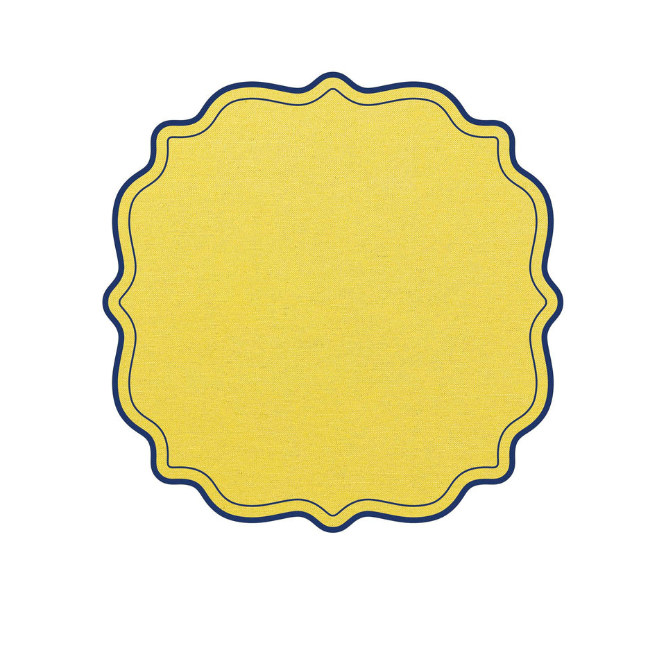 Placemat scalloped frames