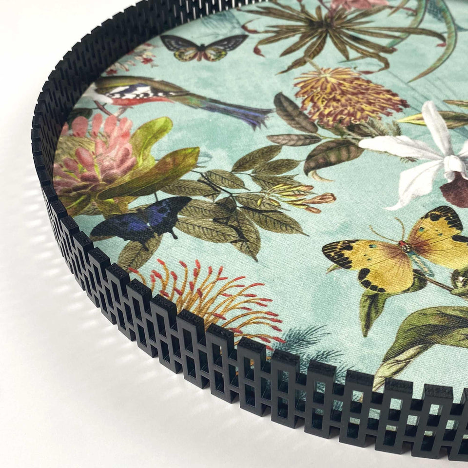 Spring tray